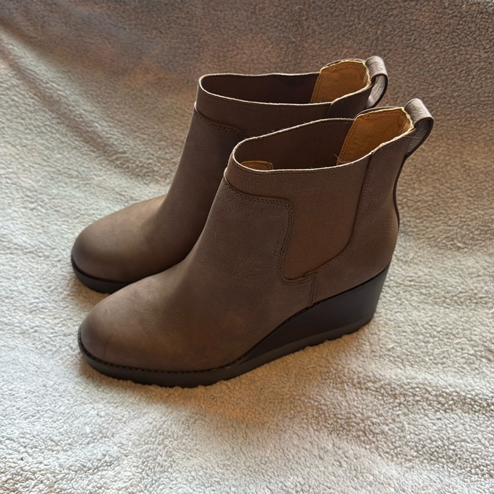 Women’s Crown Vintage Marleen wedge boot